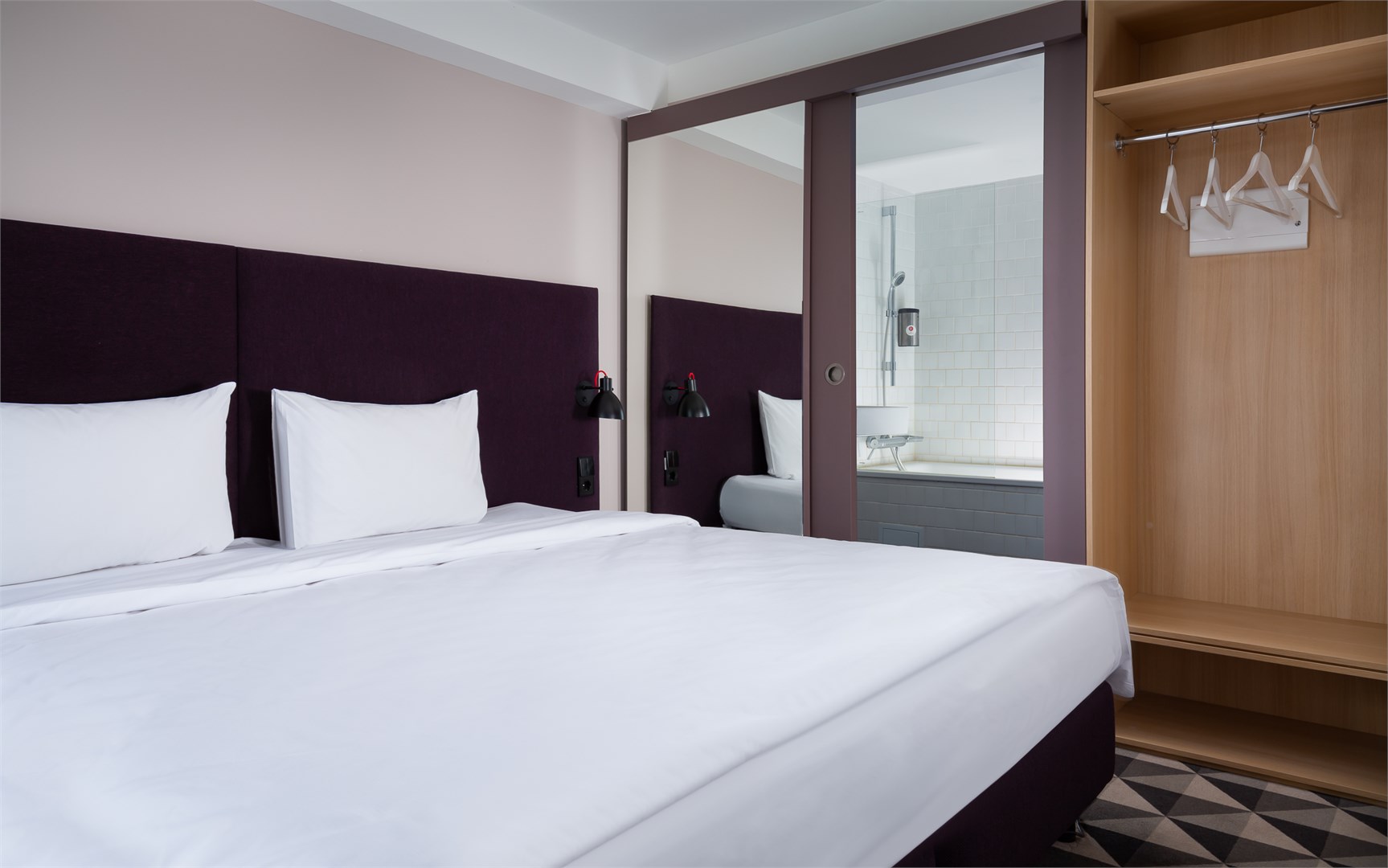 SMART Апартаменты в AZIMUT Сити Отель Мурманск