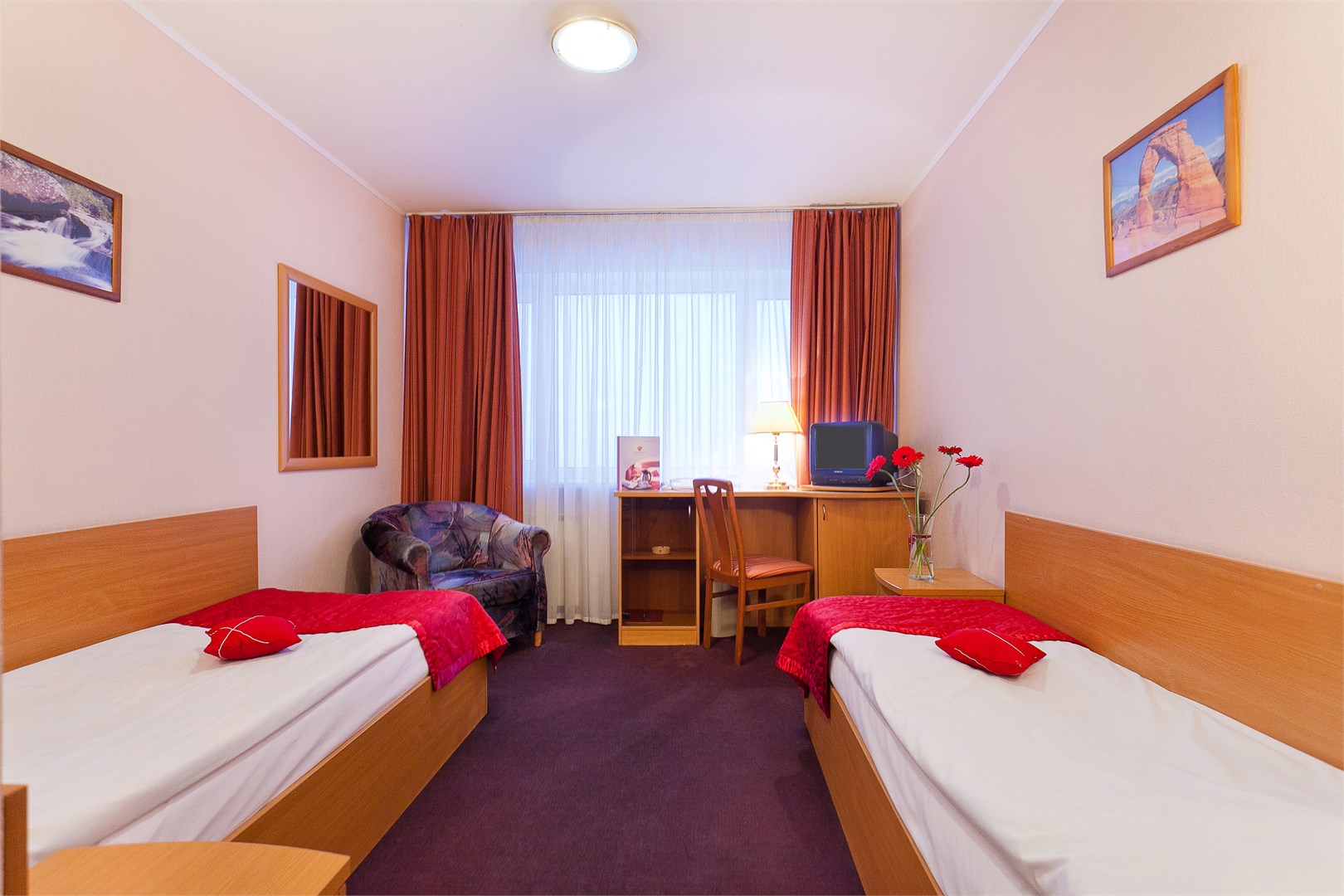 Стандарт Твин в Azimut Сити Отель Уфа