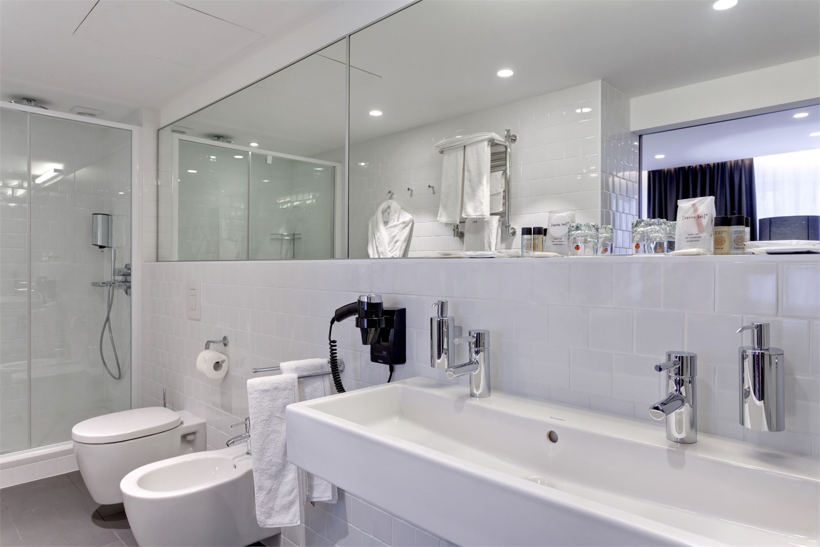 Президентский Апартамент в Azimut Сити Отель Уфа