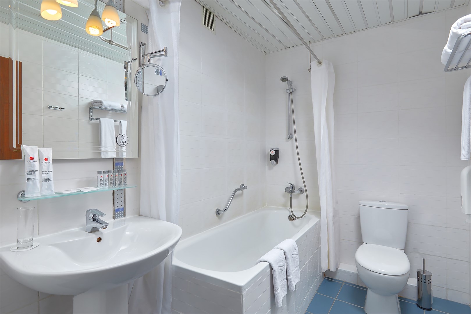 Полулюкс с видом на реку в AZIMUT Отель Нижний Новгород