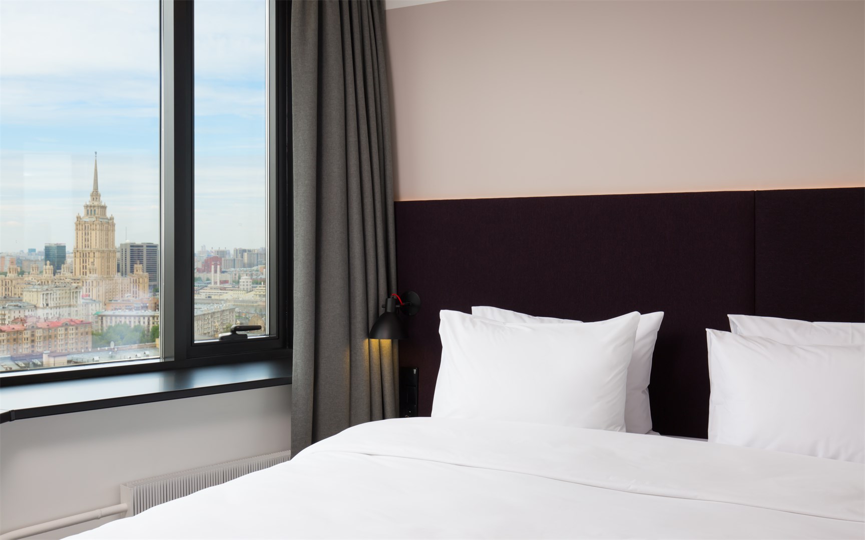 SMART Небольшой двухместный в Azimut Сити Отель Смоленская Москва