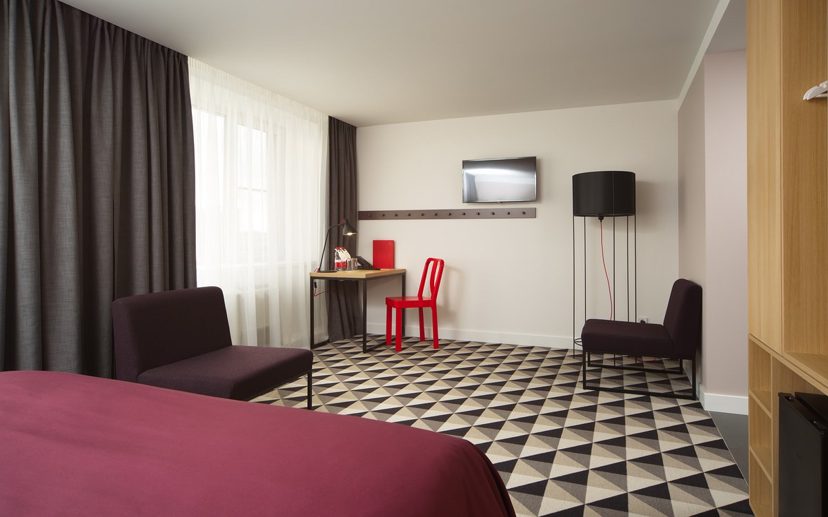 SMART Супериор в Azimut Сити Отель Астрахань