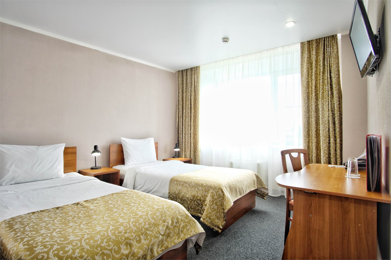 Стандарт двухместный в Azimut Сити Отель Астрахань