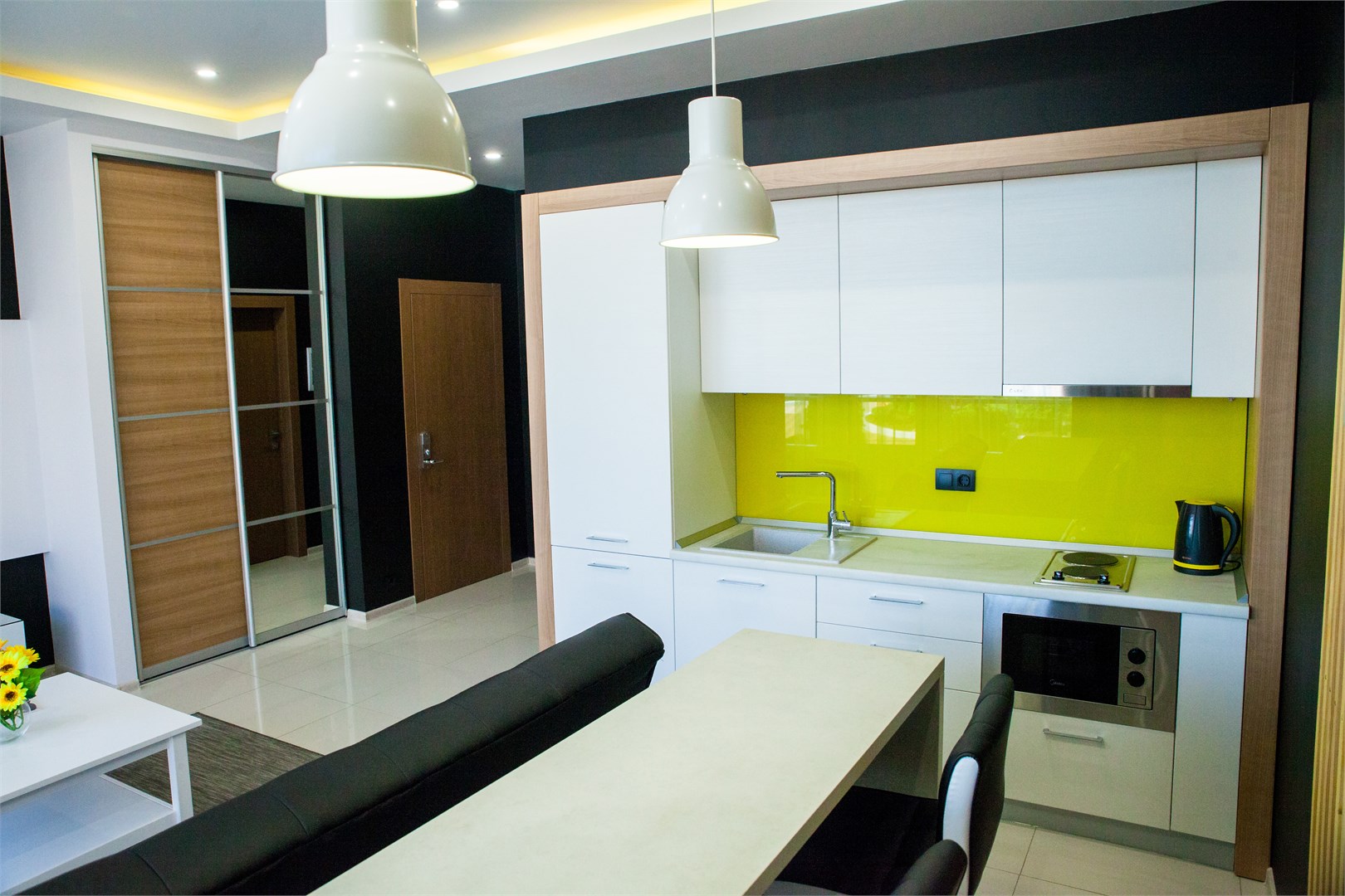 Апартаменты с балконом 2 в Crystal Park