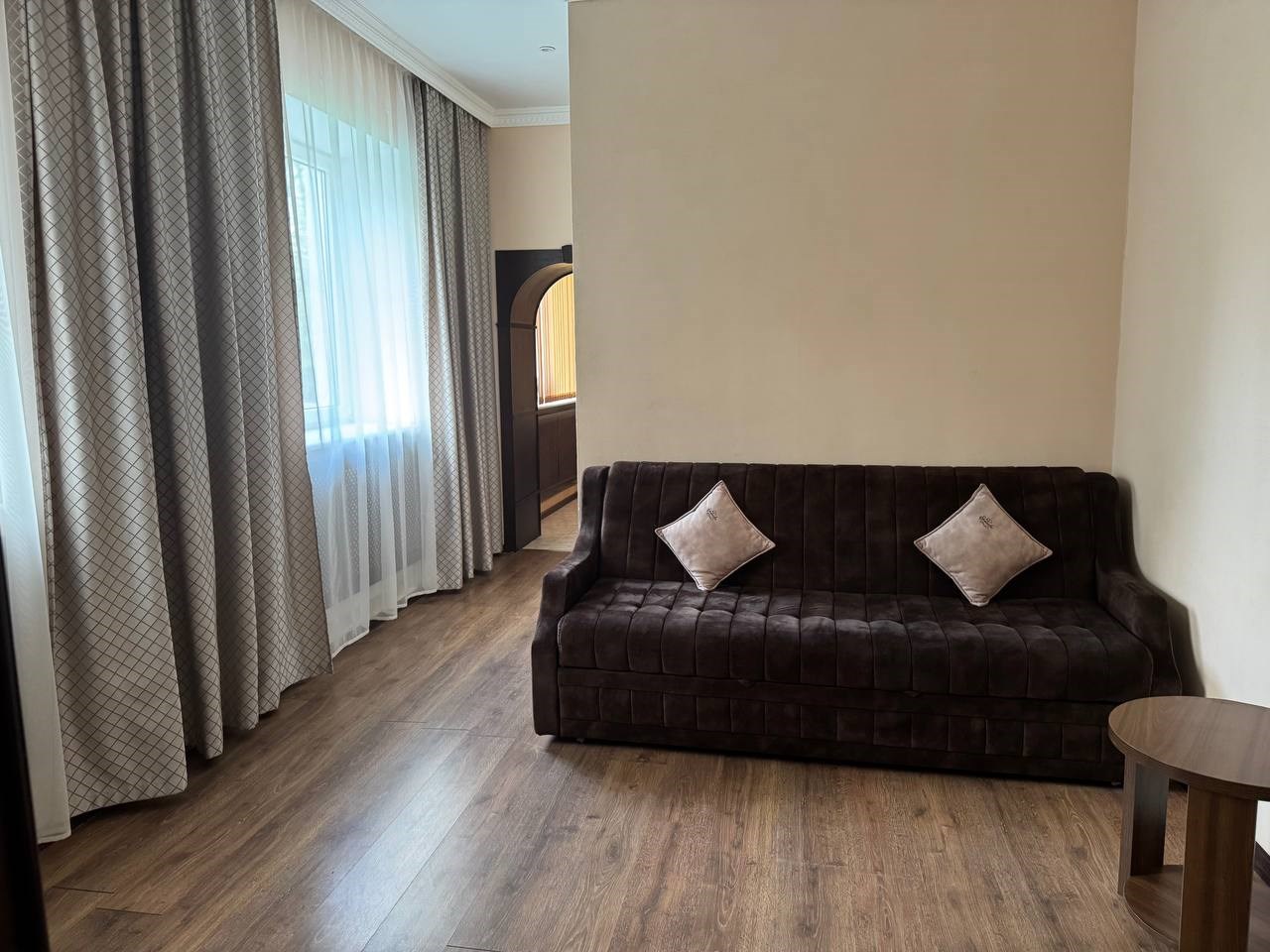 2-местный полулюкс двухкомнатный первой категории (5,7 корп.) в Амакс Ершово Звенигород