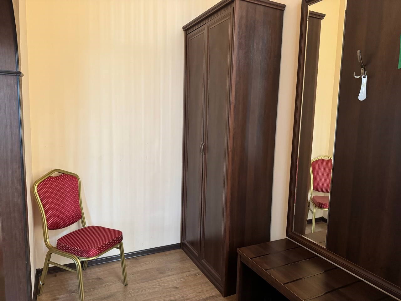 2-местный полулюкс двухкомнатный первой категории (5,7 корп.) в Амакс Ершово Звенигород