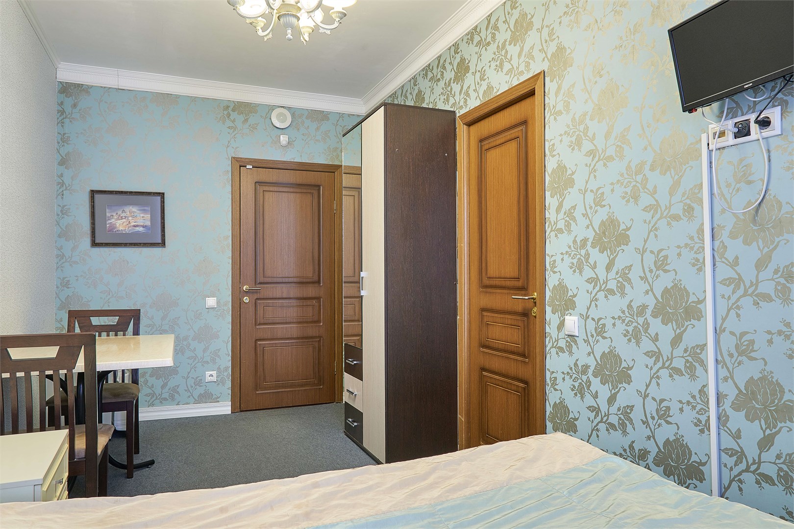 Стандарт на 1 и 2 этаже в Достоевский