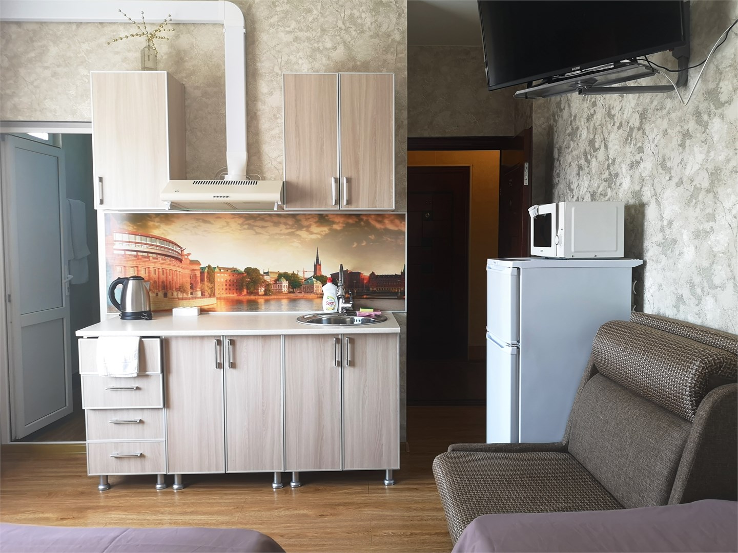 Номер повышенной комфортности с кухней в Эдельвейс