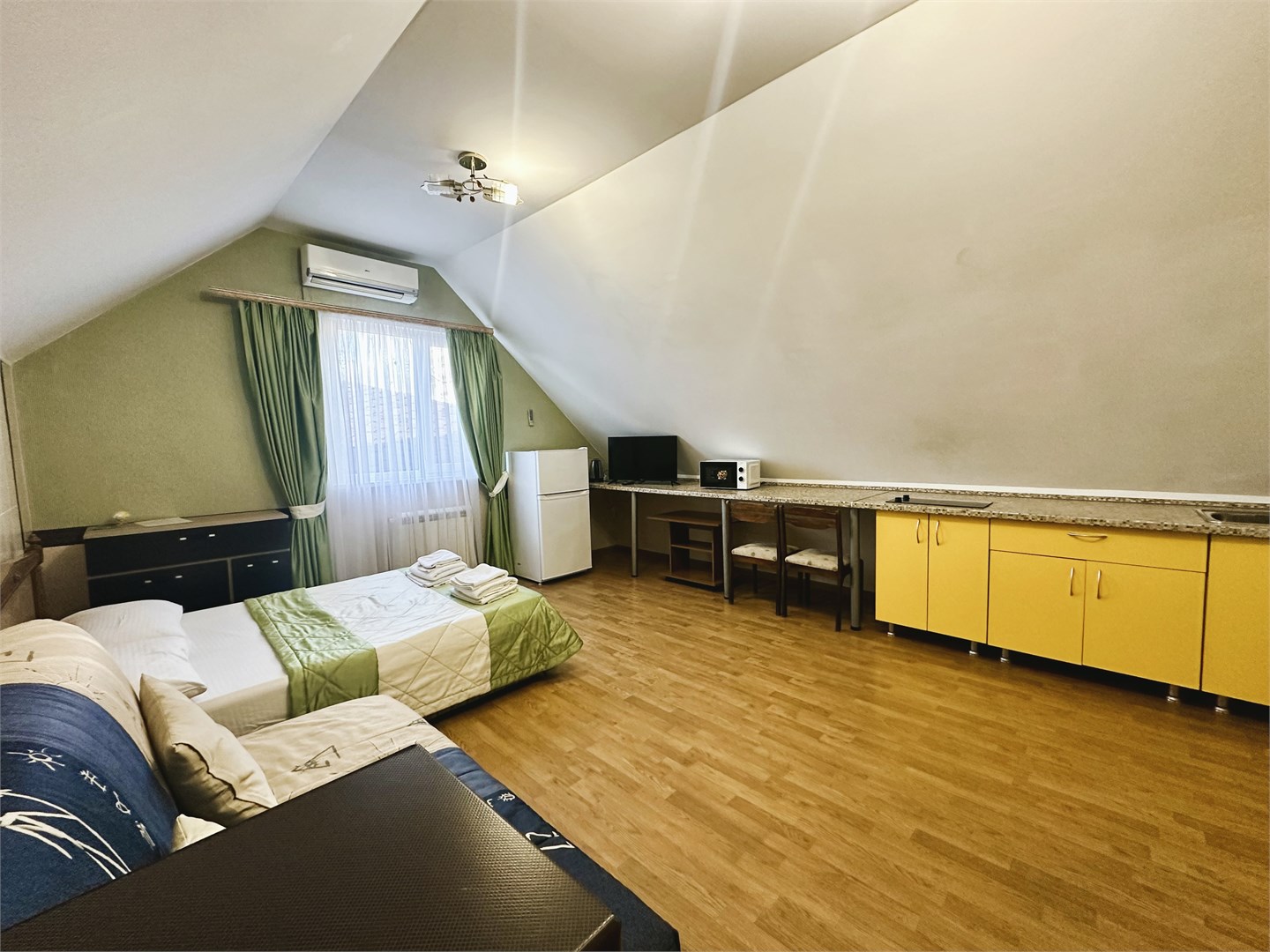 Студия с кухней в Эдельвейс