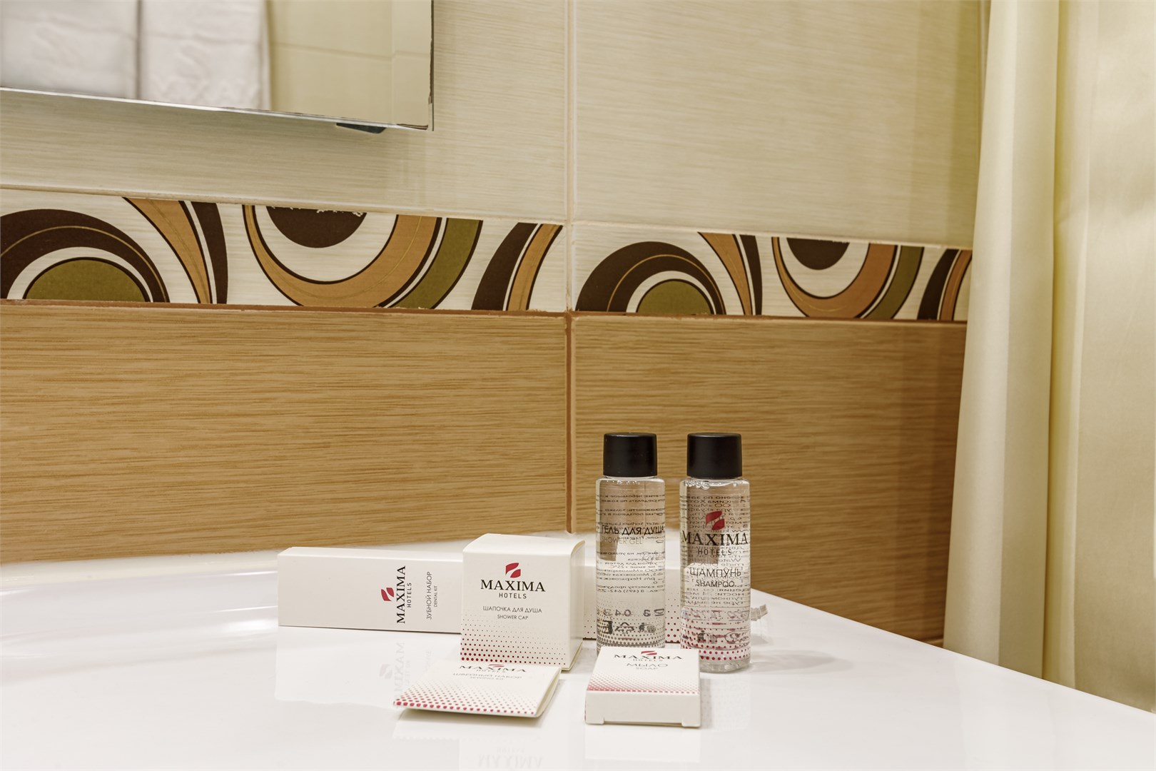 Полулюкс двухкомнатный (Двухспальная кровать) в Максима Панорама