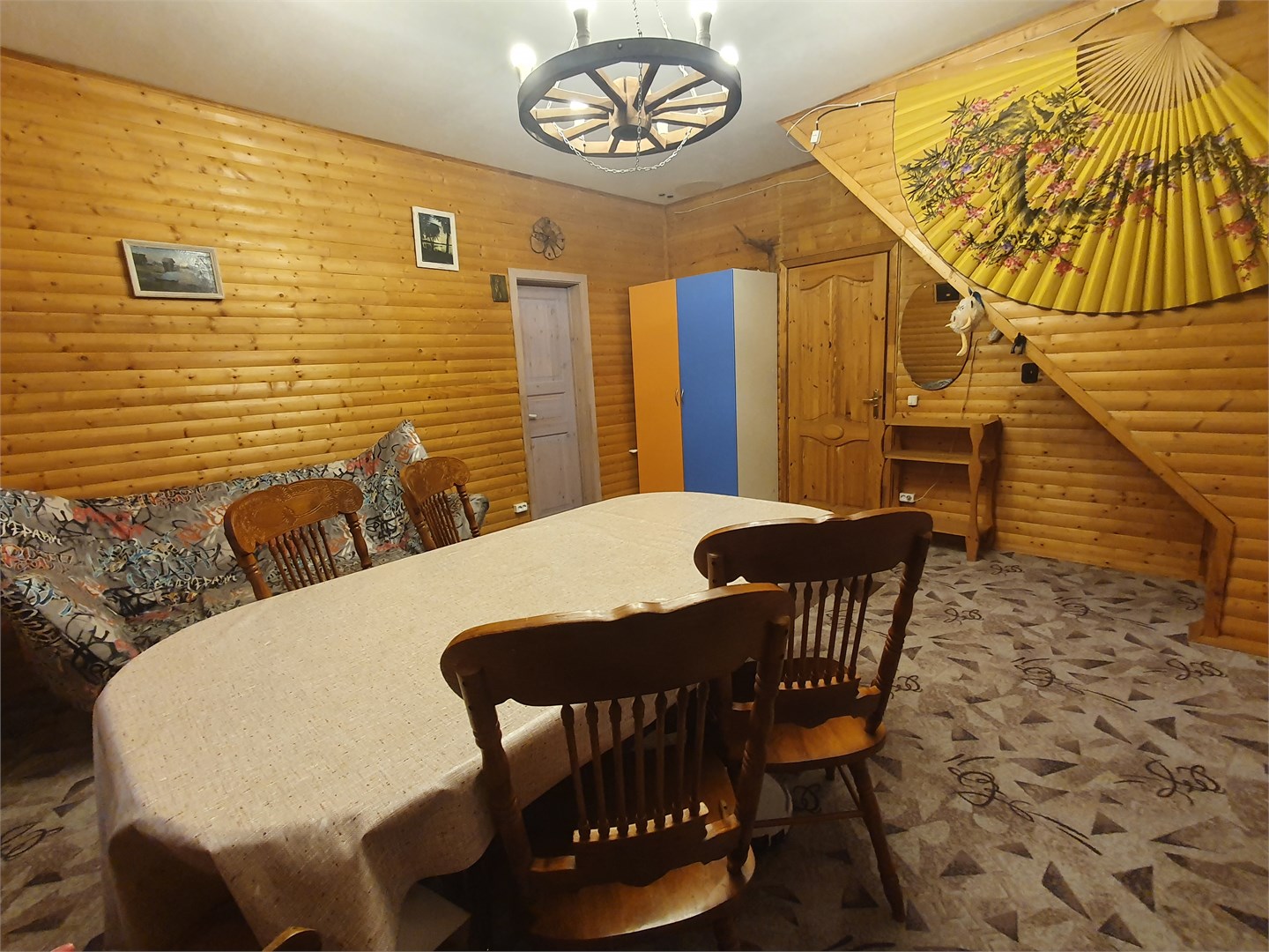 Дом с башенкой на 7 гостей в Тарховка