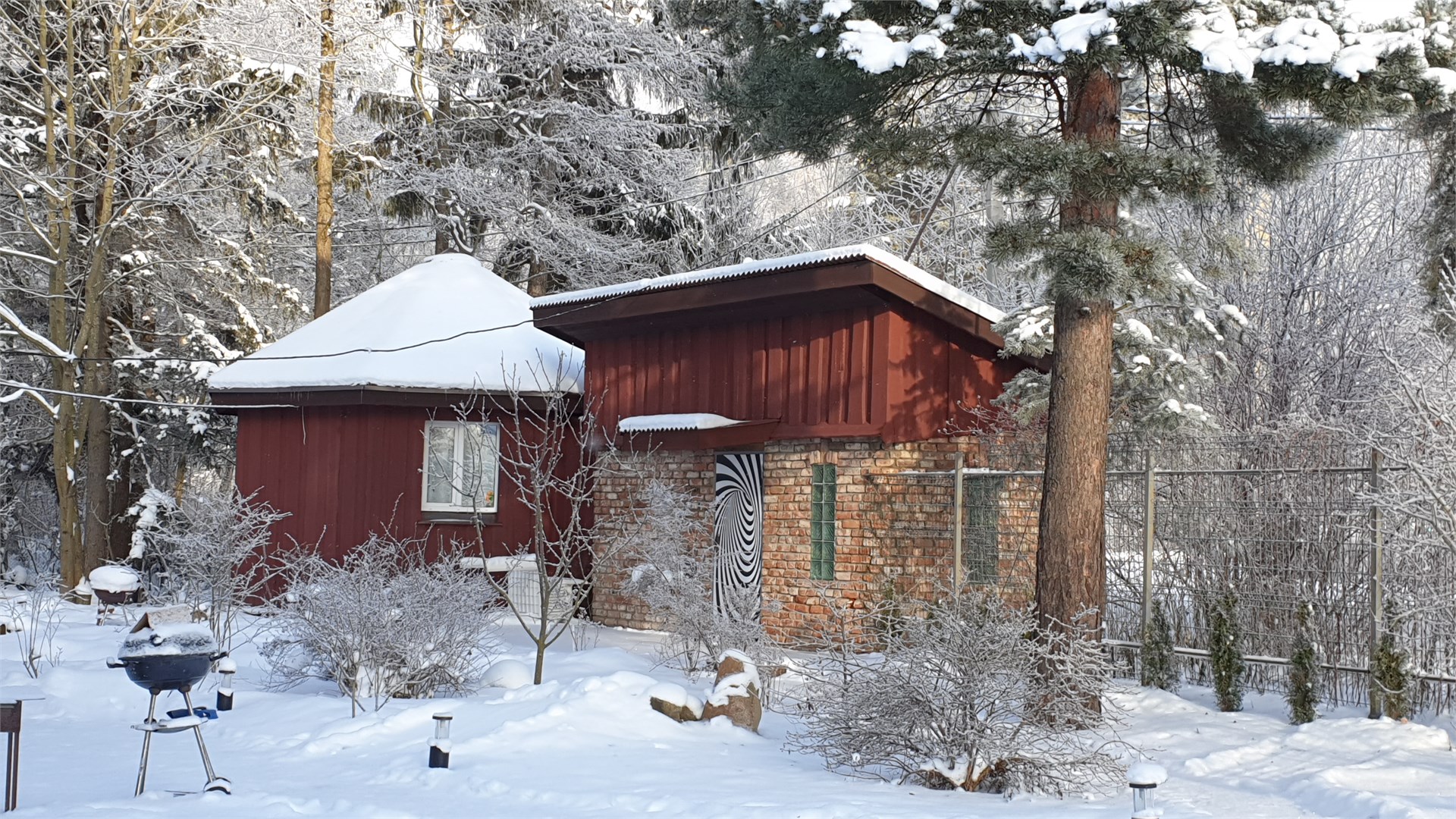 Коттедж-юрта на 2+1 гостей в Тарховка