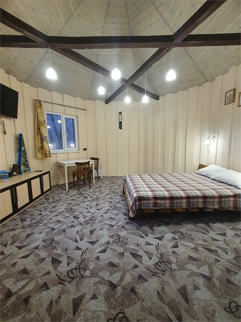 Коттедж-юрта на 2+1 гостей в Тарховка