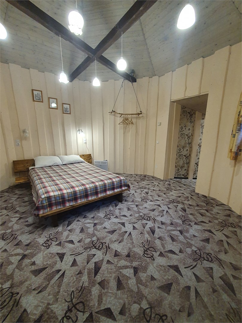 Коттедж-юрта на 2+1 гостей в Тарховка