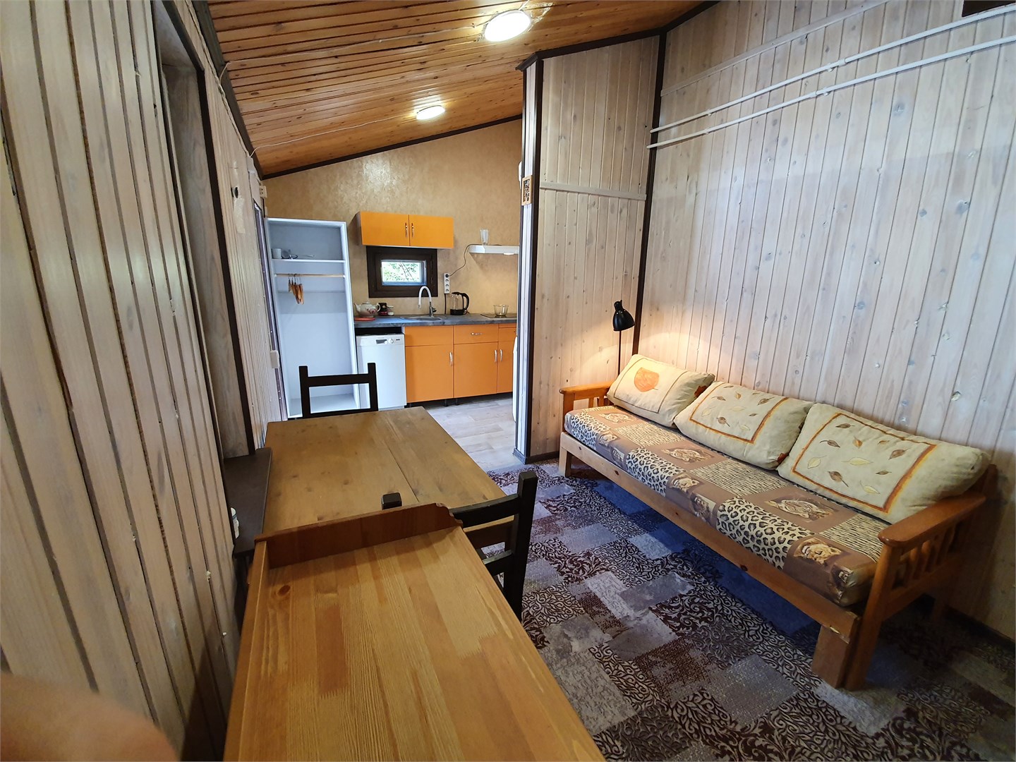 Коттедж-Ленин на 5 гостей в Тарховка