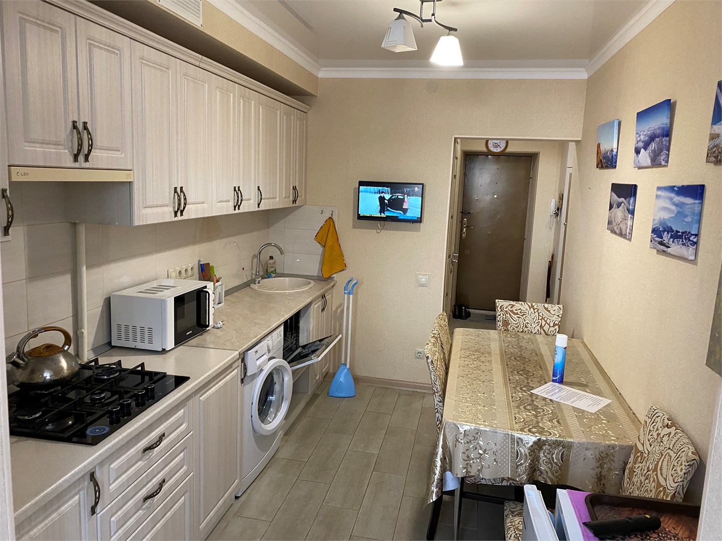 Двухкомнатная квартира на Коллективной 4 в Вилла с видом на горы