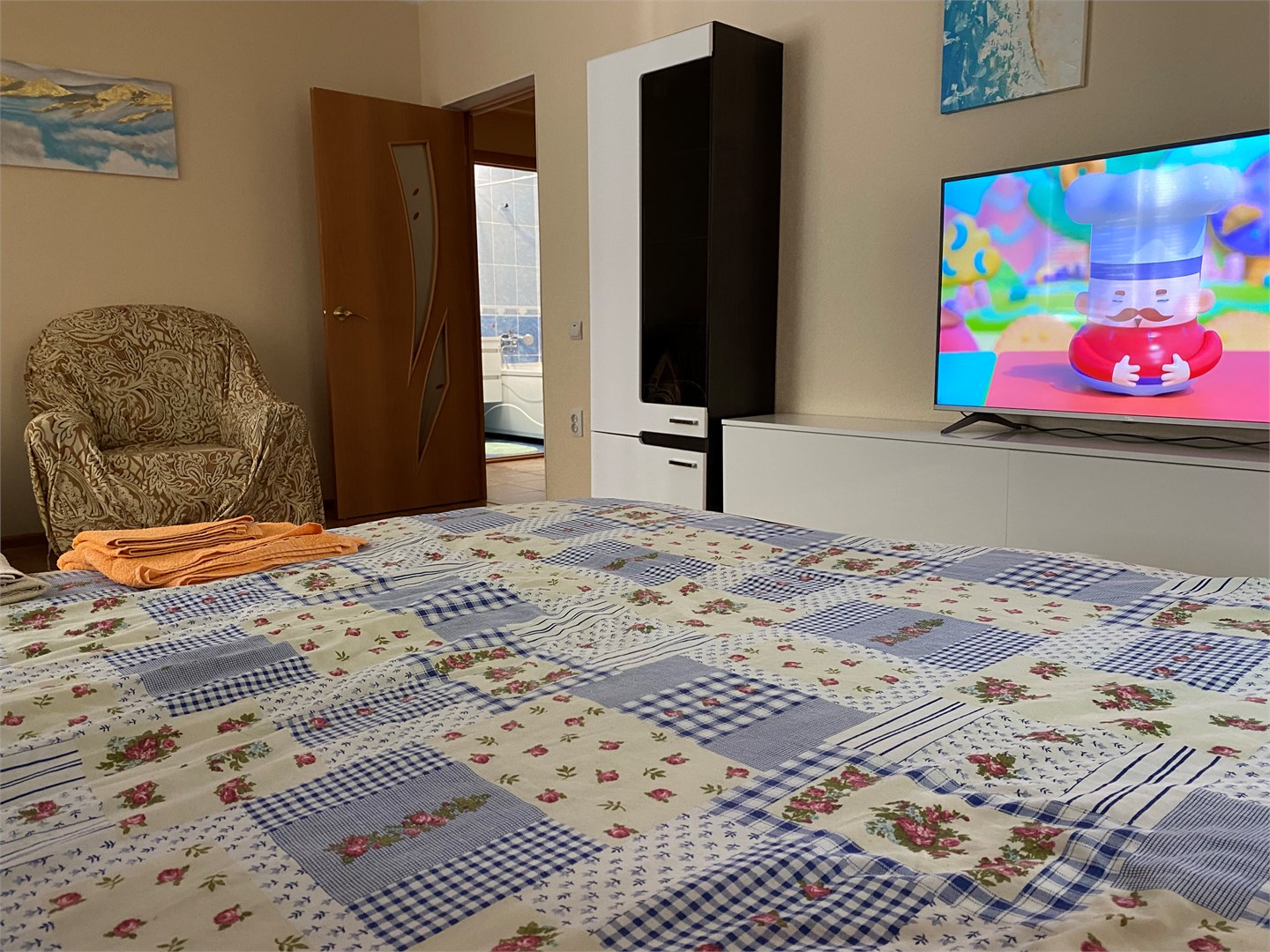 Двухкомнатная квартира на Коллективной 6 в Вилла с видом на горы