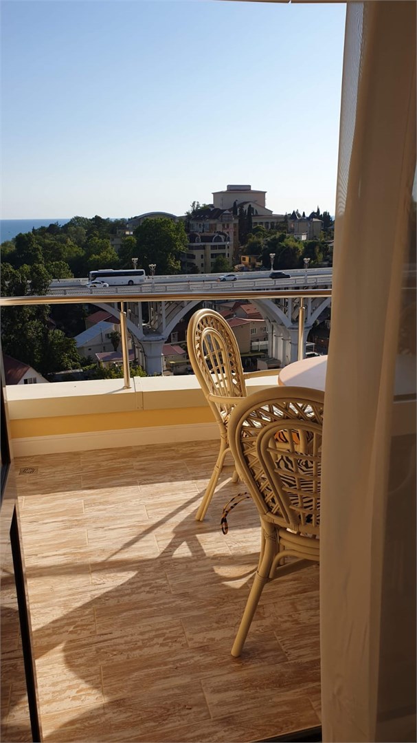 Двухкомнатные апартаменты с видом на море ул.Учительская,д.9 в Золотая миля