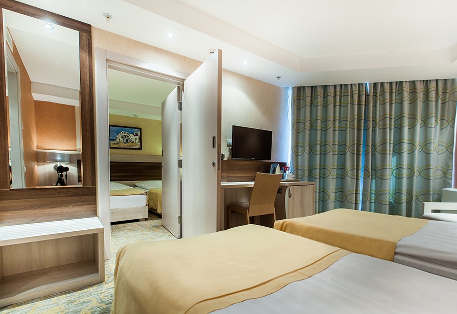 ДВУХКОМНАТНЫЙ СЕМЕЙНЫЙ - четырехместный номер в Дагомыс