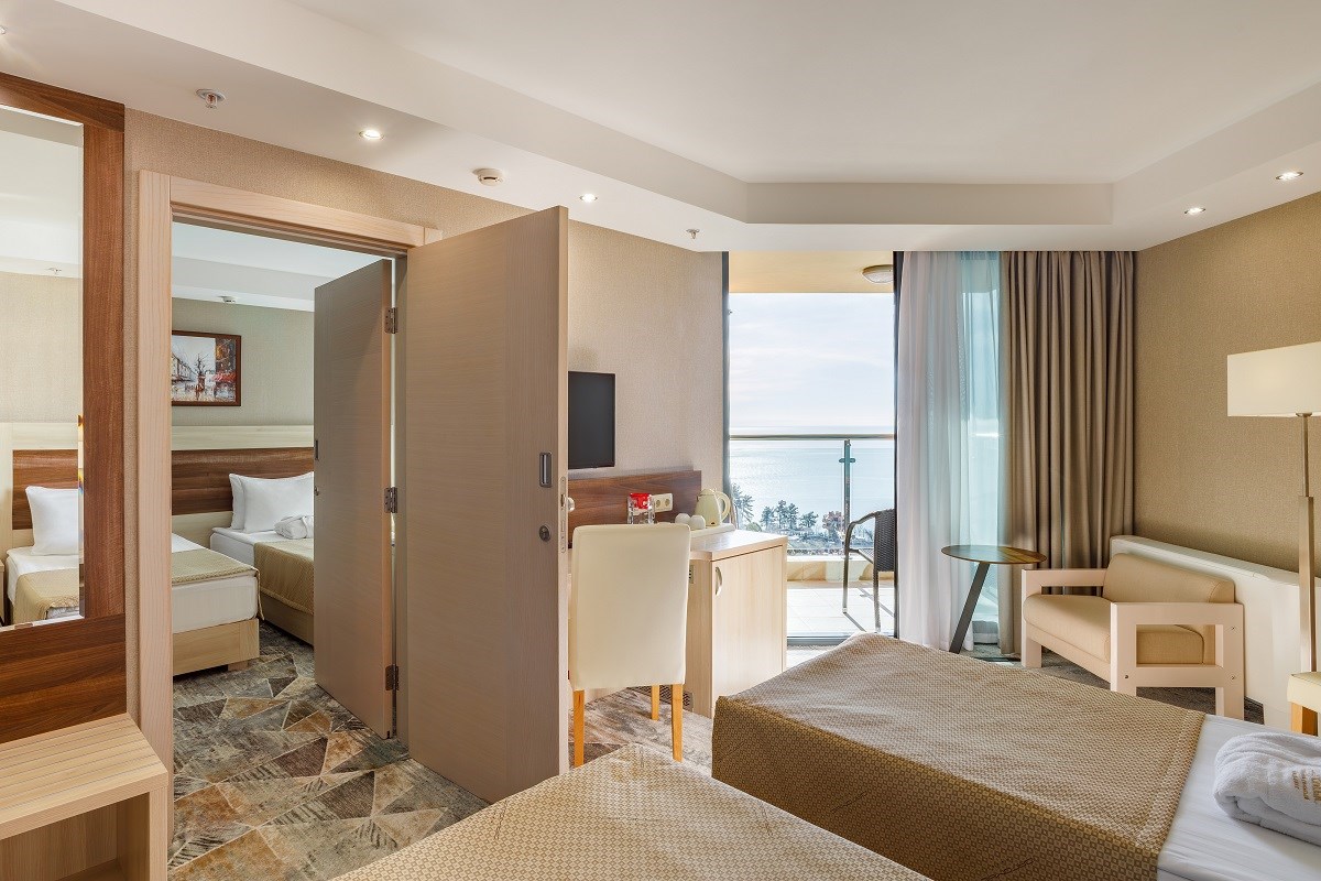 ДВУХКОМНАТНЫЙ СЕМЕЙНЫЙ - четырехместный номер в Дагомыс