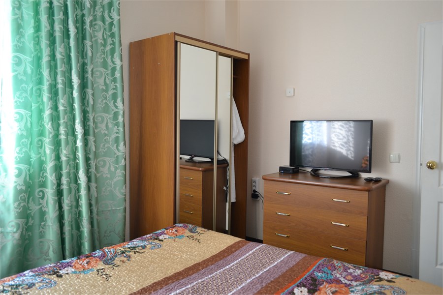 Семейный в Яхонт