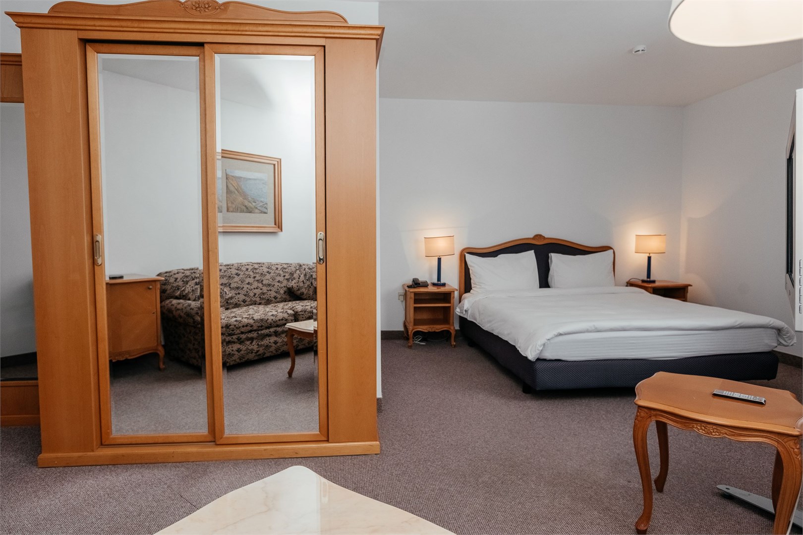 Полулюкс в AZIMUT Отель Тобольск