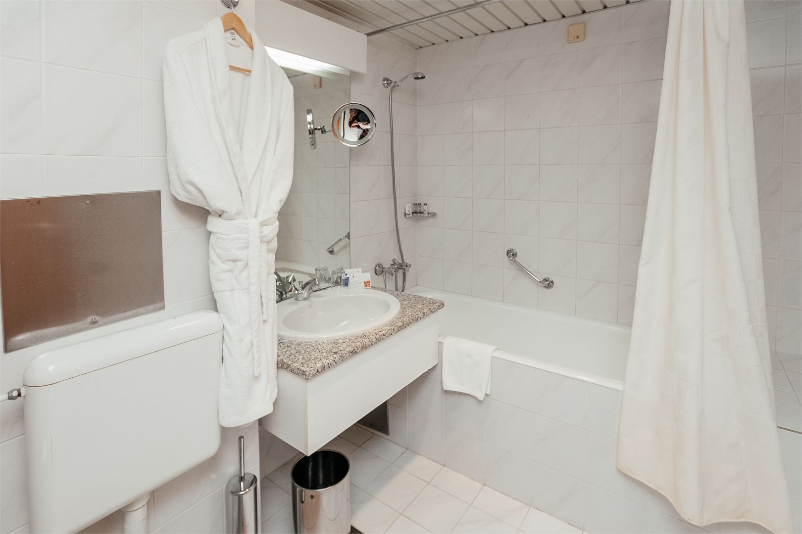 Полулюкс в AZIMUT Отель Тобольск