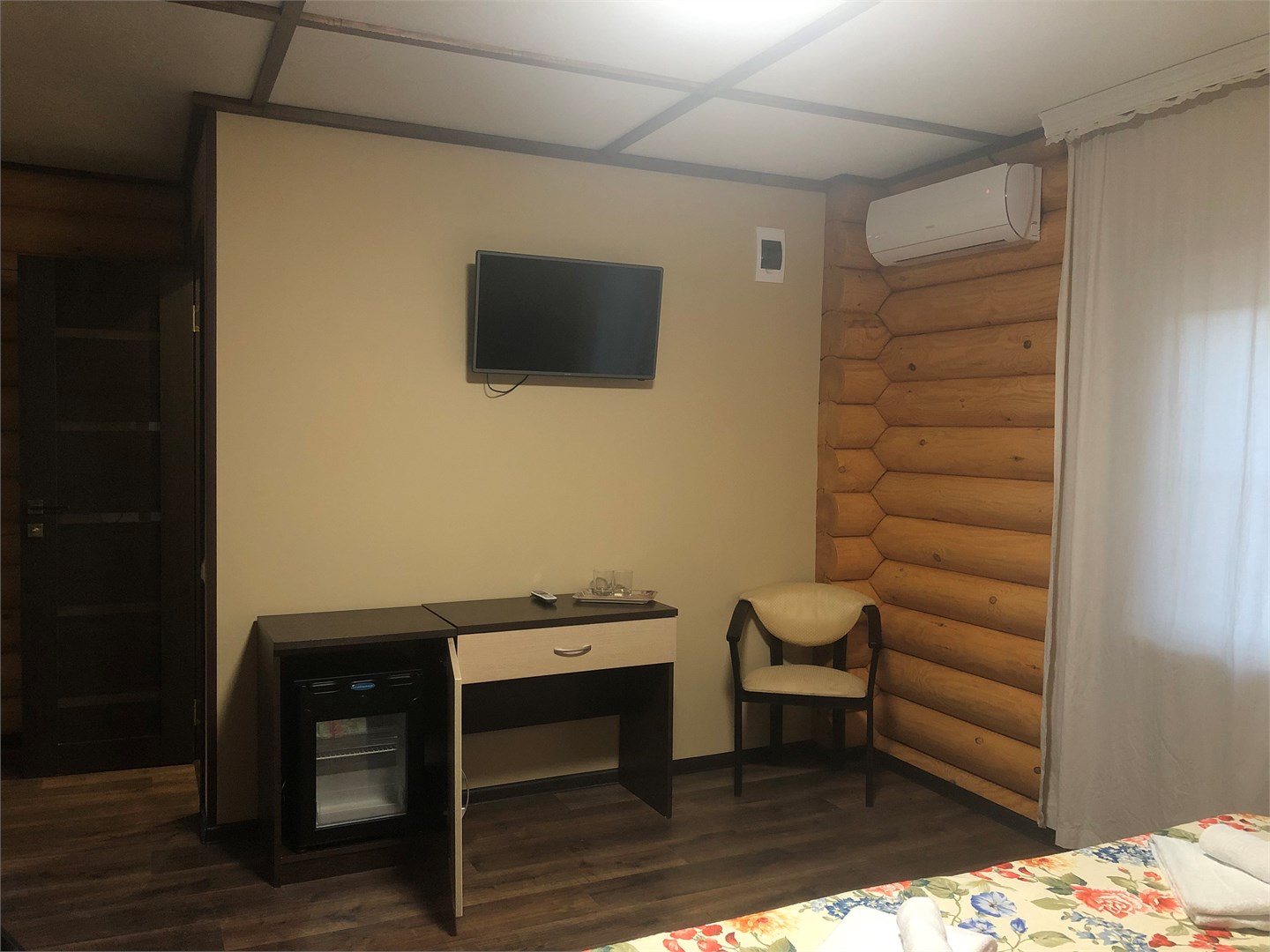 Четырехместный семейный номер в Winnie house