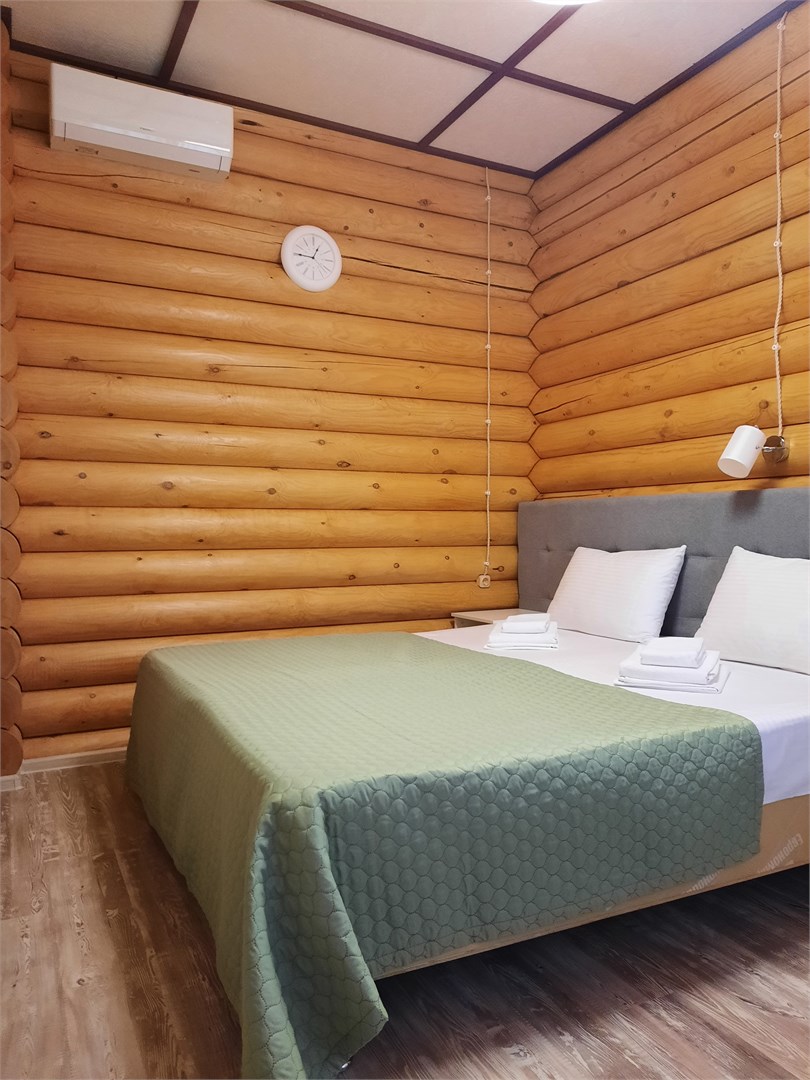 Улучшенный двухместный номер с 1 кроватью (king-size)  или 2 раздельными кроватями в Winnie house