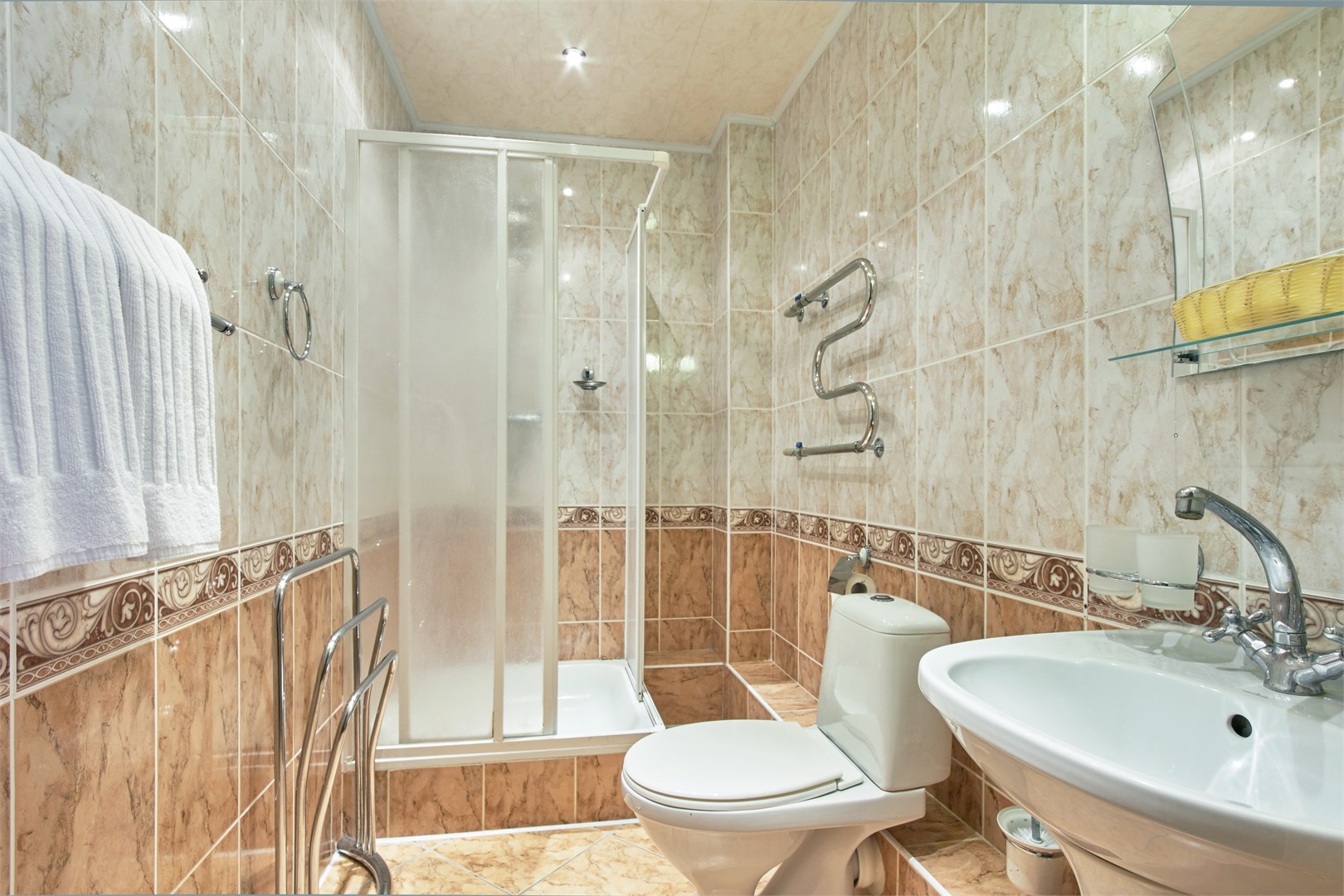 Комфорт DBL 2-комнатный 2-местный корп. 2 в Azimut Здоровье Янтарь