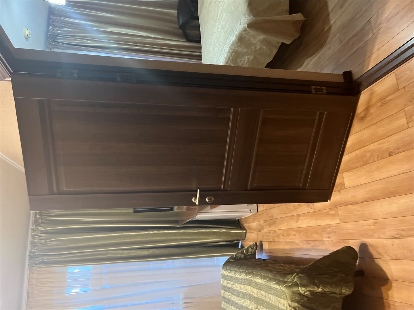 Семейный двухкомнатный номер в Джели