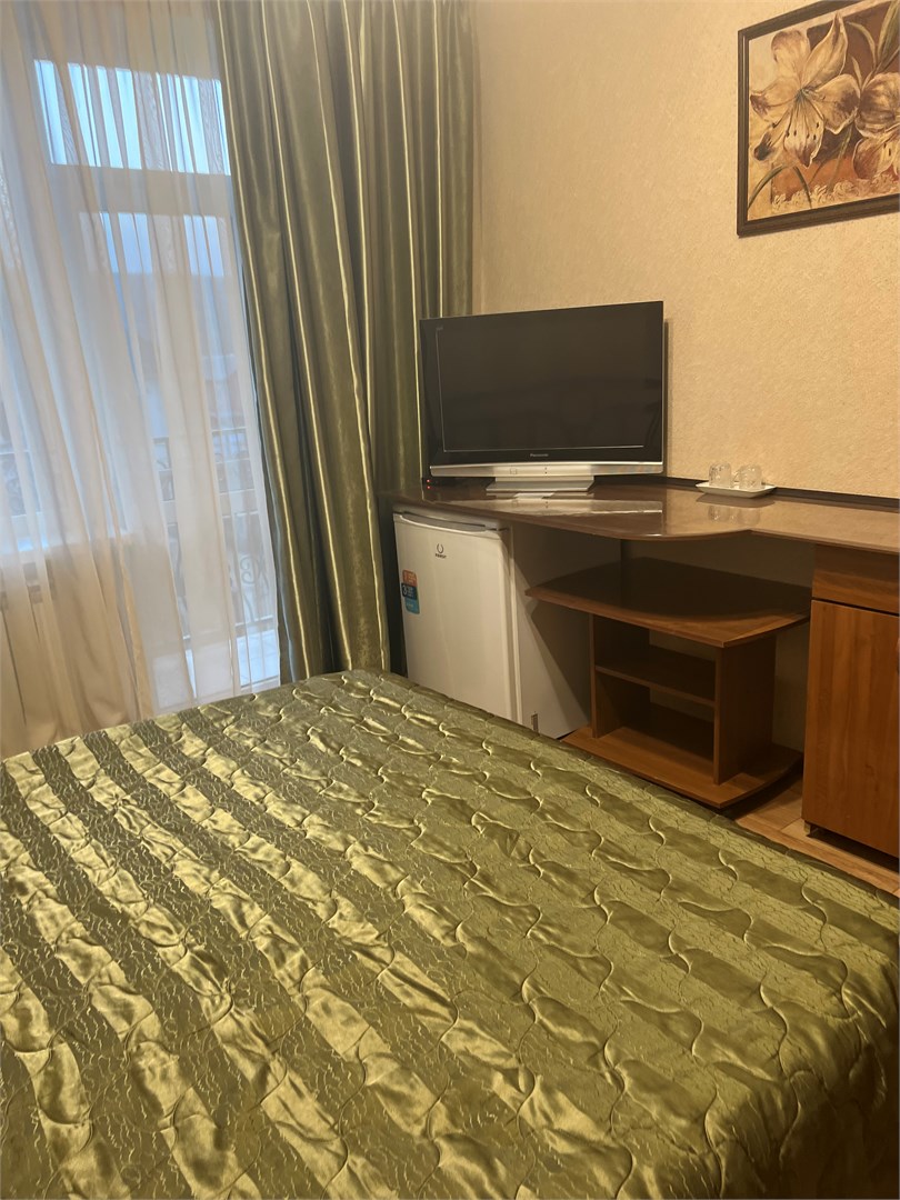 Семейный двухкомнатный номер в Джели