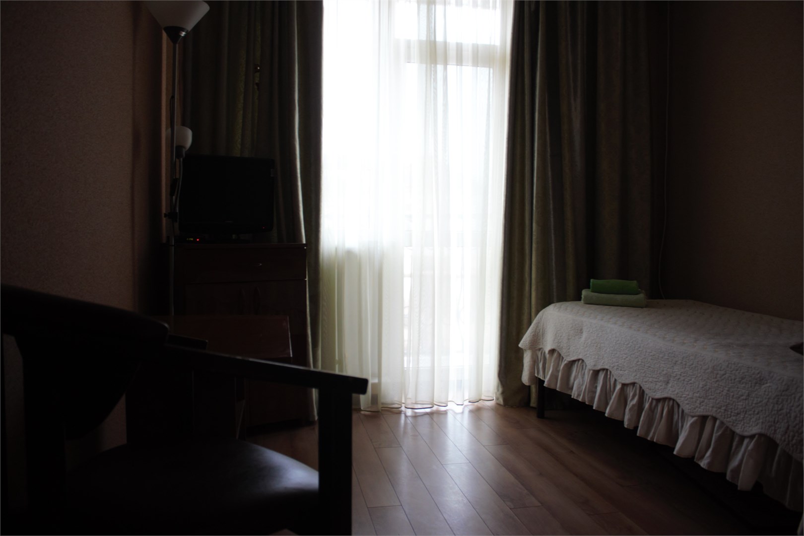 Эконом Одноместный с балконом в Джели