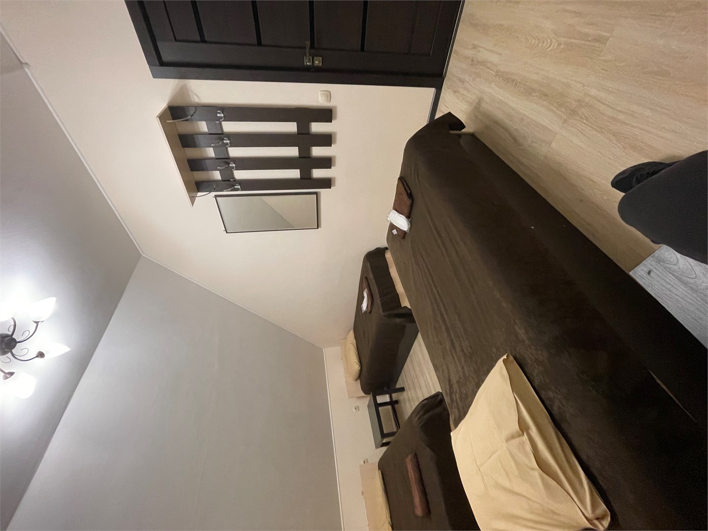 Трехместный номер с общим душем и туалетом в Уютный Дворик