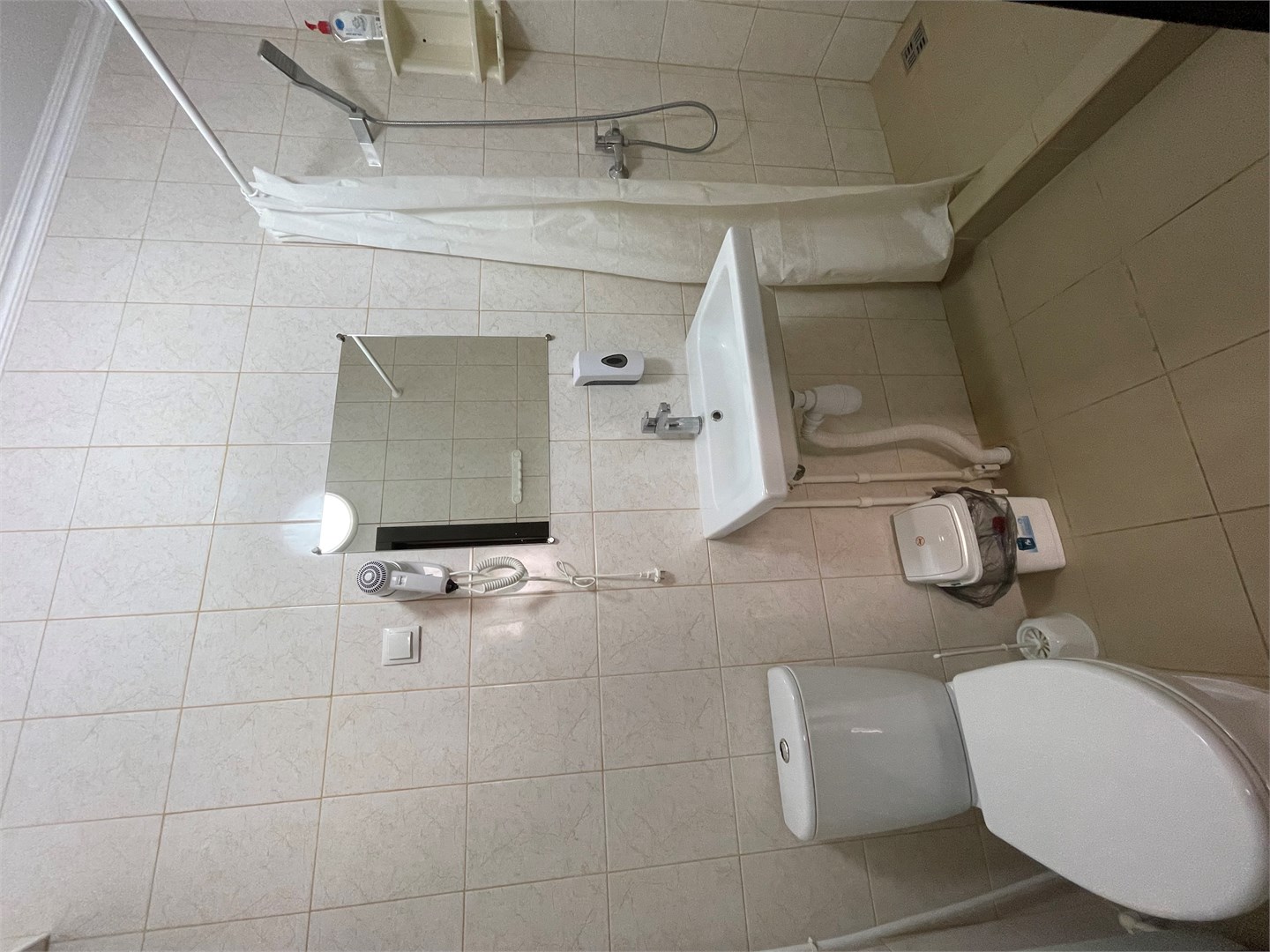 Четырехместный номер с удобствами в Уютный Дворик