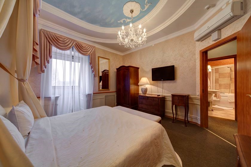 Номер класса Люкс с джакузи в Green hotel