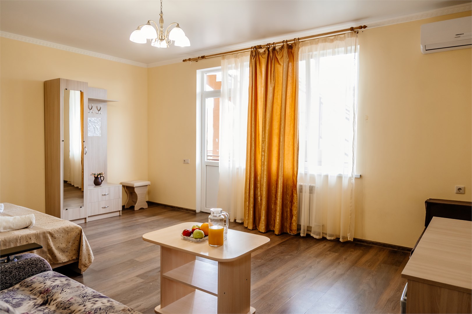 Четырехместный в Весна