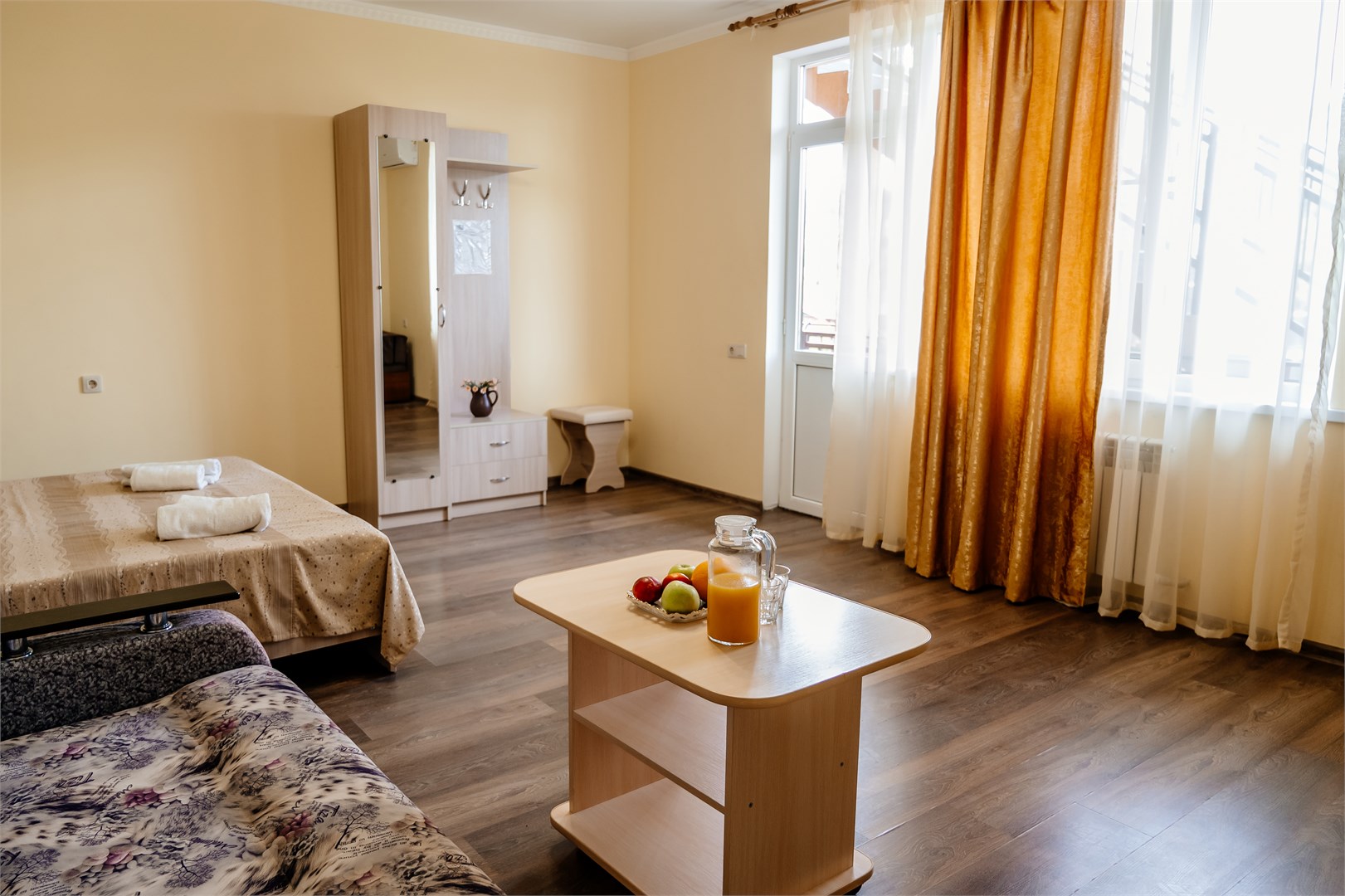 Четырехместный в Весна