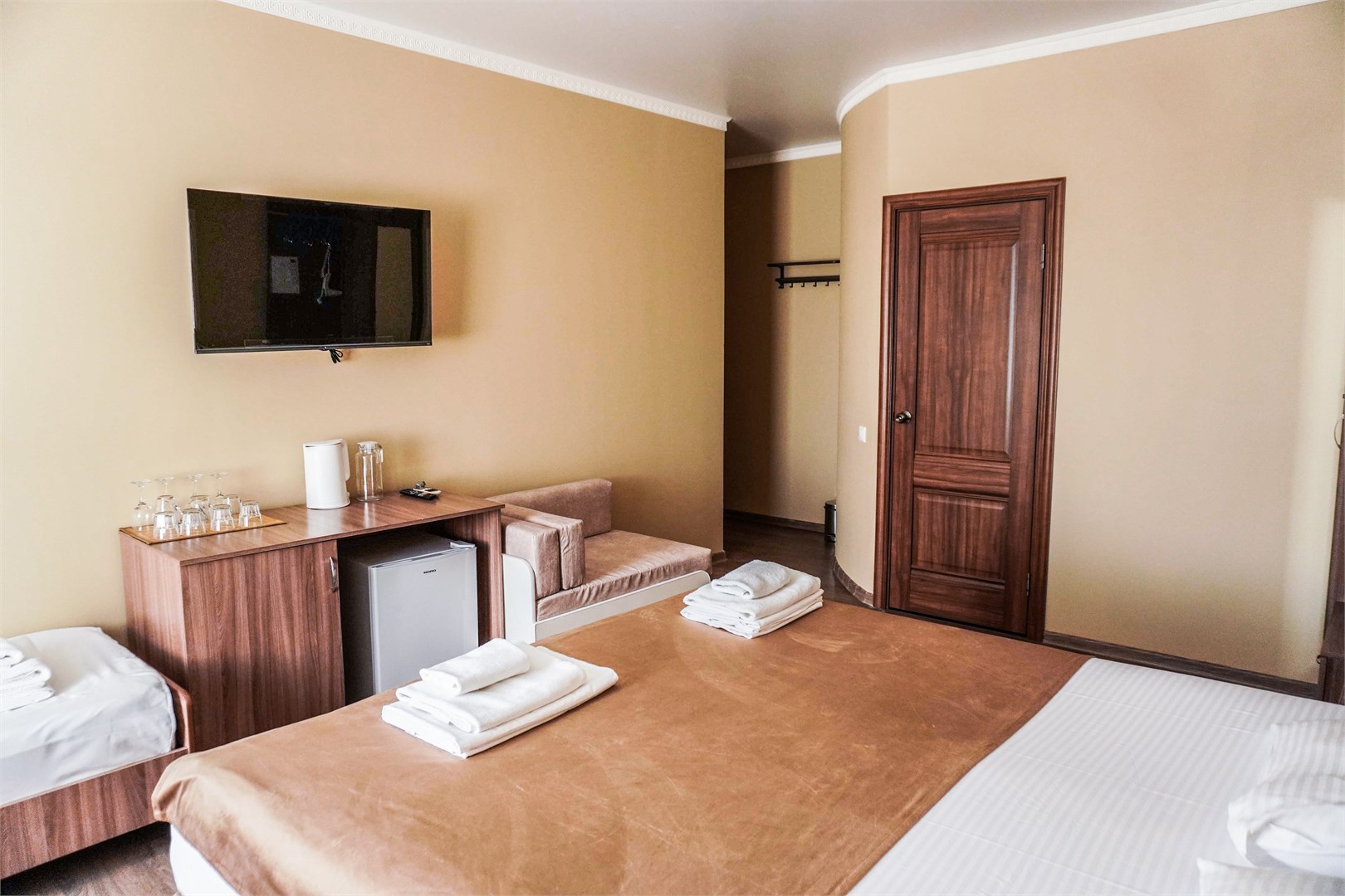 Четырехместный в Весна