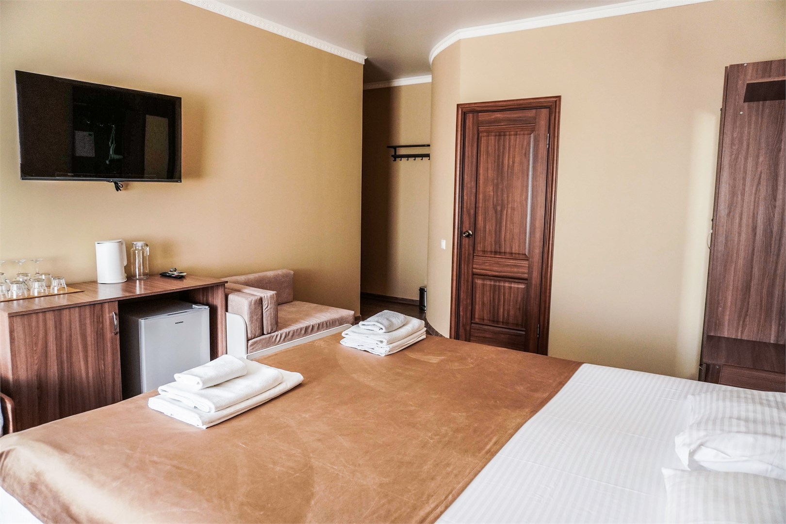 Четырехместный в Весна