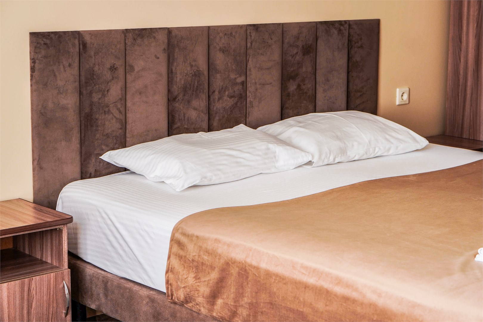 Четырехместный в Весна