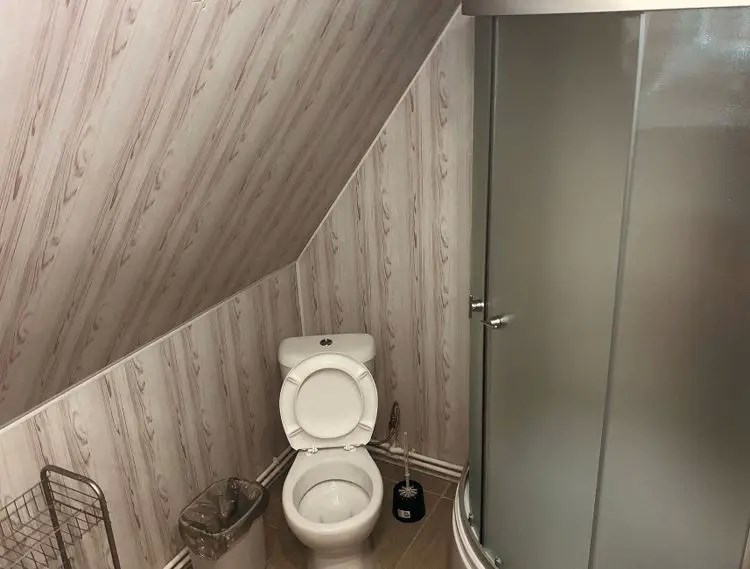 Крайняя изба-1/2 рубленного деревянного дома на 4 человек в Берендеево царство