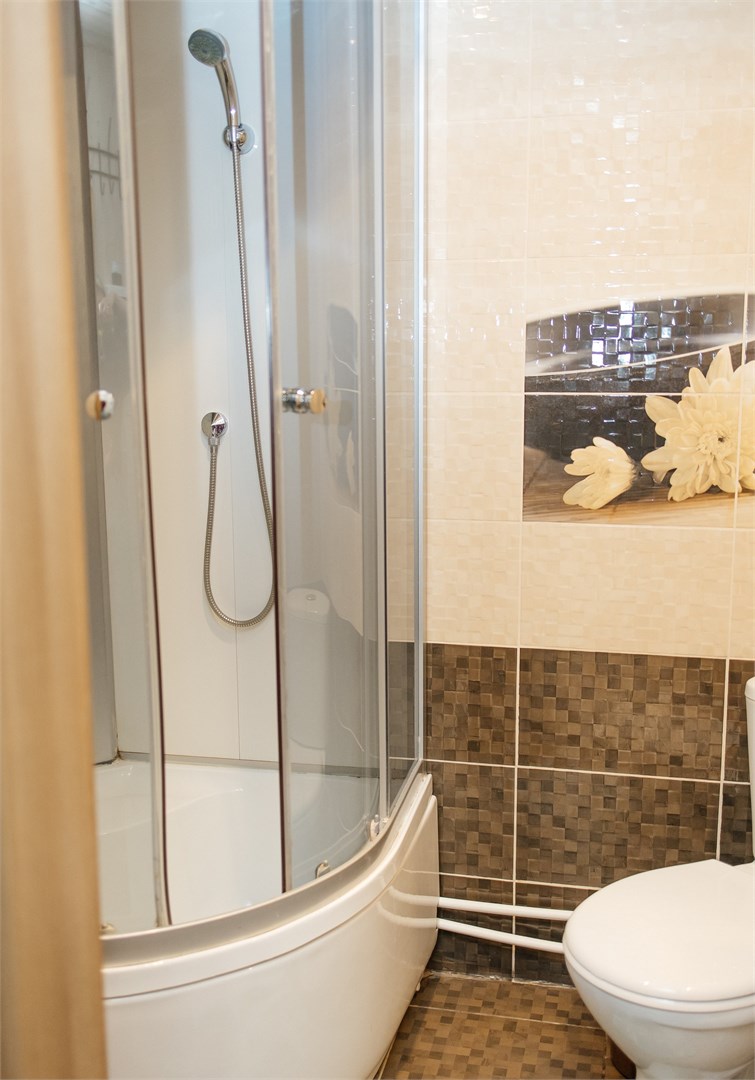 Рубленный дом на 9 человек с сауной в Берендеево царство