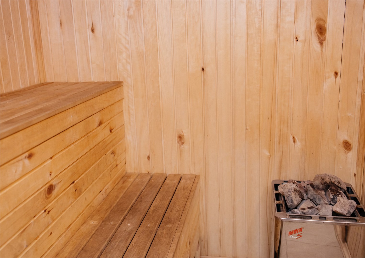 Рубленный дом на 9 человек с сауной в Берендеево царство