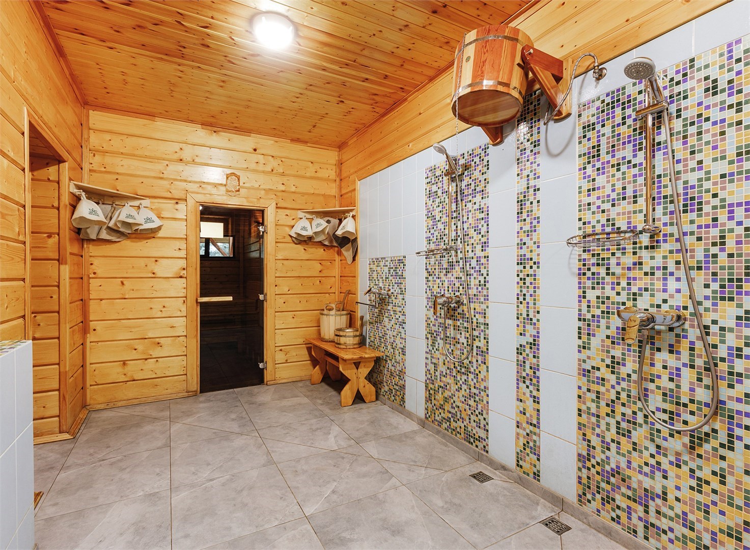 Коттедж Еловый в Богослово