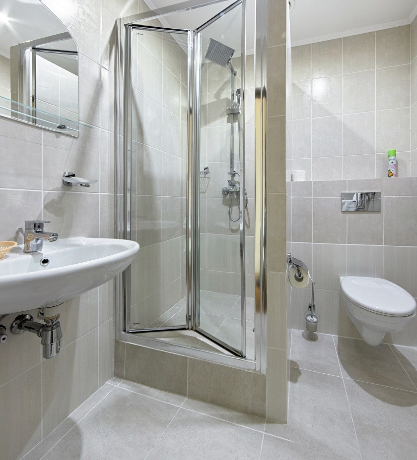 Стандарт 1-местный корп. 1 (с широкой кроватью 1,4 м) в Azimut Здоровье Янтарь