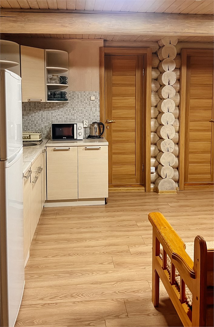 Рубленный дом на 9 человек в Берендеево царство