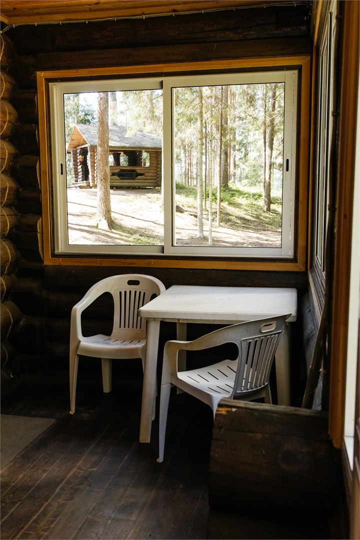 Дальняя заимка-1/2 рубленного деревянного дома в Берендеево царство