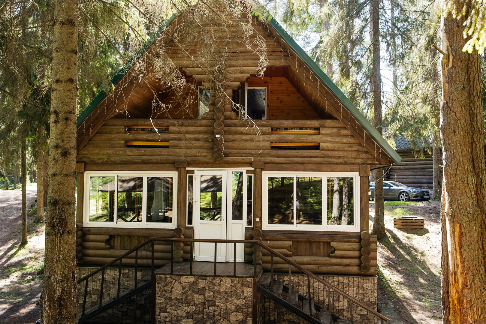 Дальняя заимка-1/2 рубленного деревянного дома в Берендеево царство