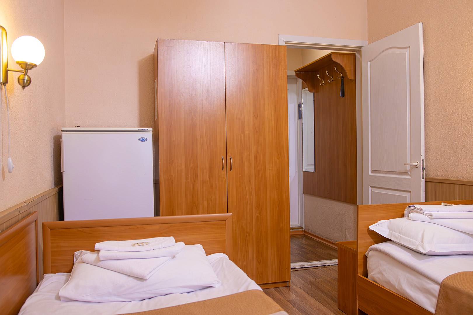 Фотография 2-местный с удобствами с дополнительным местом